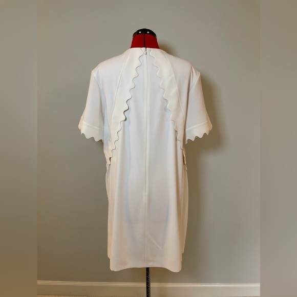 The‎ Chloe ivory dress is 100% authentic retails for $1895. - Picture 3 of 14